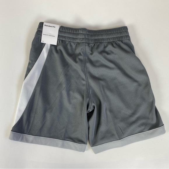 NWT Nike Dri Fit Big Kids Boys Basketball Shorts Size Small Gray White Logo - Picture 2 of 8